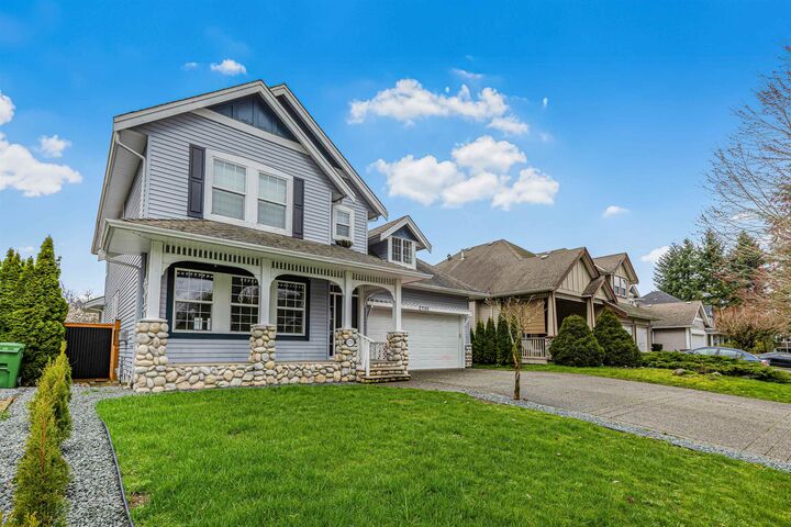Property Photo: 2755 Bernadotte Street BC V4X 1H4