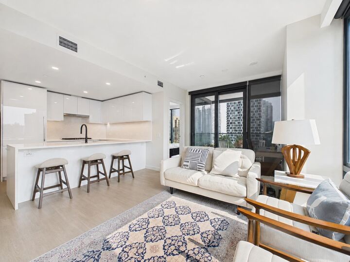 Property Photo: 5987 Wilson Avenue 602 BC V5H 0L7