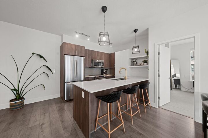 630 Como Lake Avenue 405 — photo 1