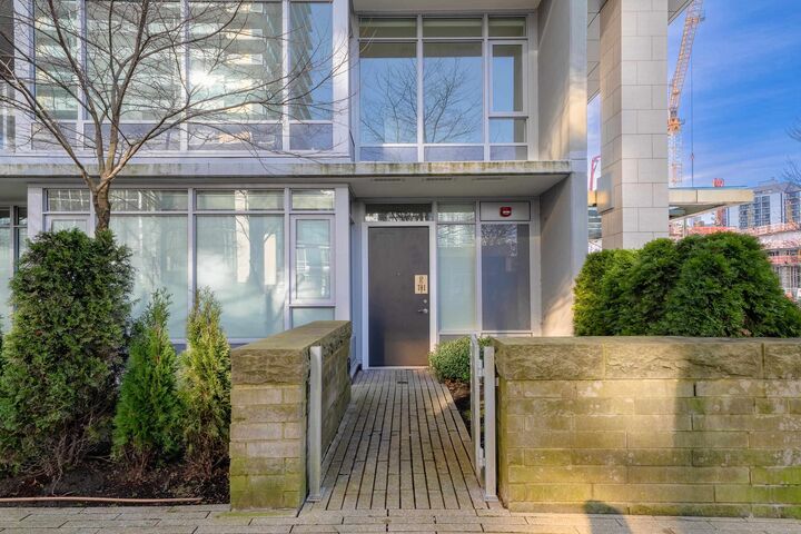 Property Photo: 6288 Cassie Avenue Th1 BC V5H 0H7