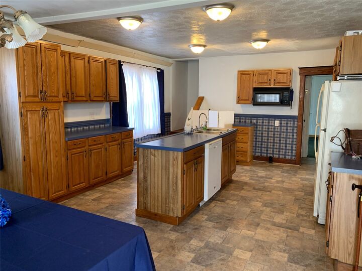 Property Photo: 107 E Franklin Street 2 NY 13760