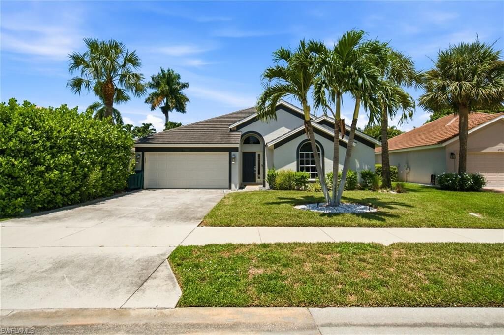 Property Photo:  6988 Burnt Sienna Cir  FL 34109 