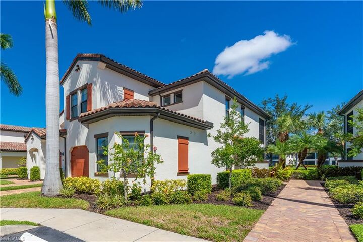 Property Photo:  15145 Palmer Lake Cir 103  FL 34109 
