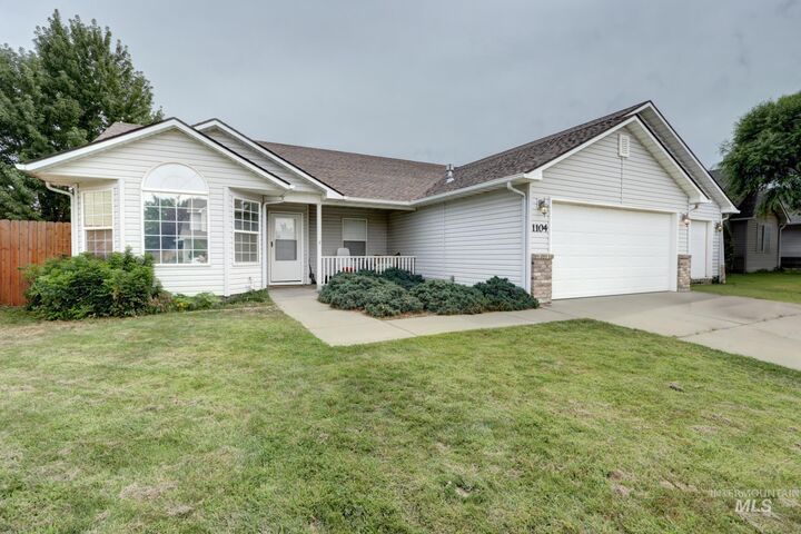 Property Photo:  1104 Vanity Peak Dr  ID 83617 