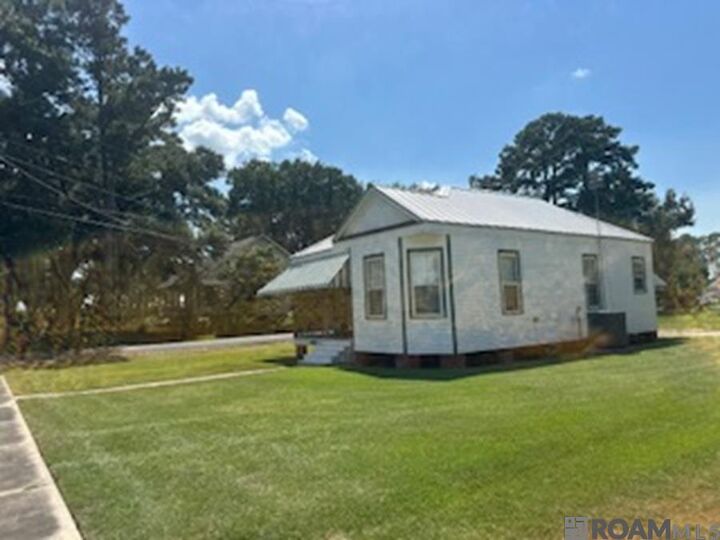 Property Photo:  246 Lejeune Ln  LA 70719 