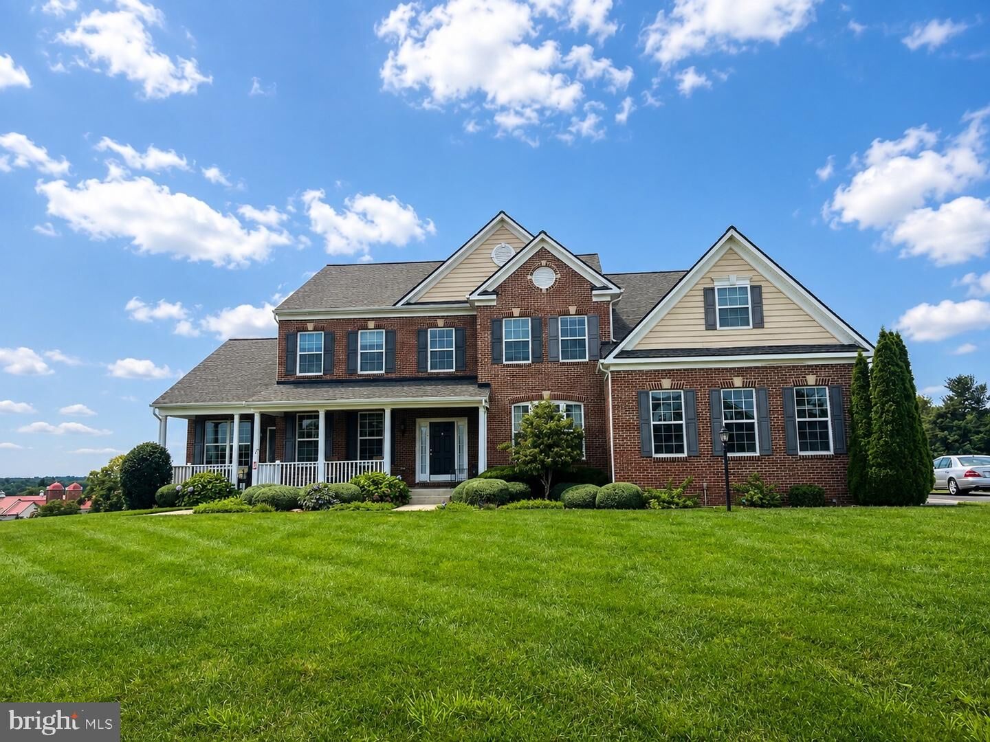 Property Photo: 15099 Grace Place VA 20197