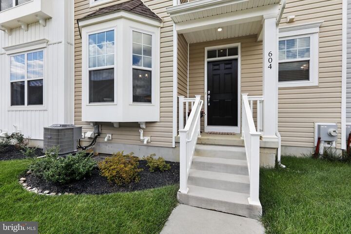Property Photo: 604 Albion Place PA 19335