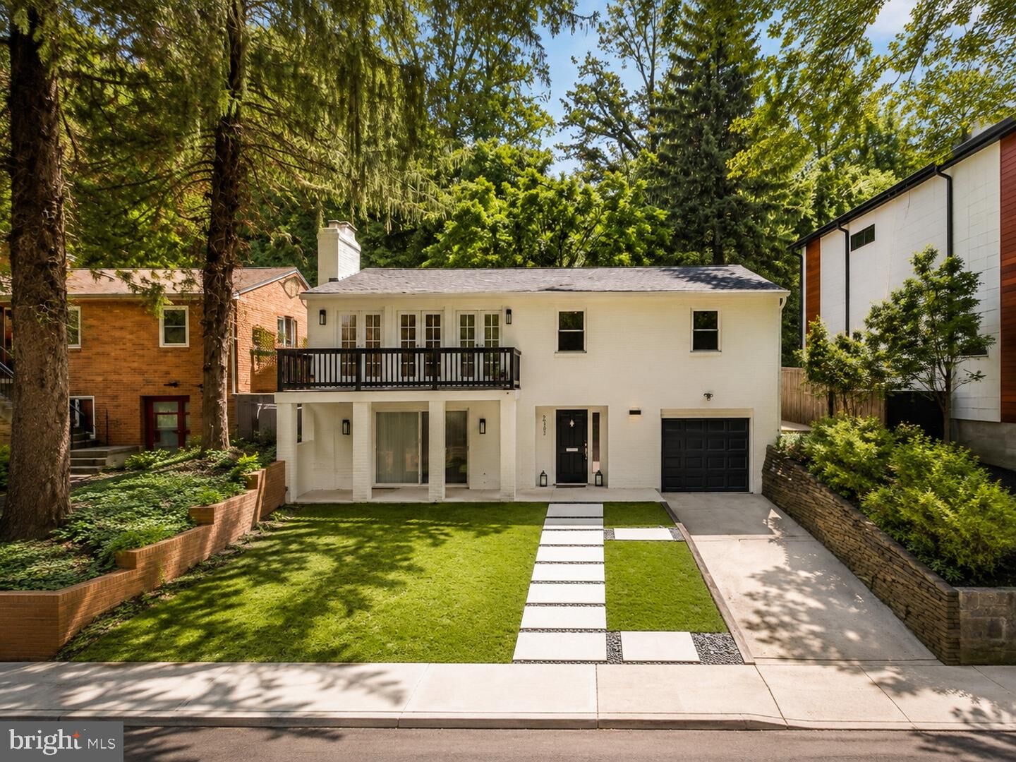 Property Photo: 2933 Arizona Avenue NW DC 20016
