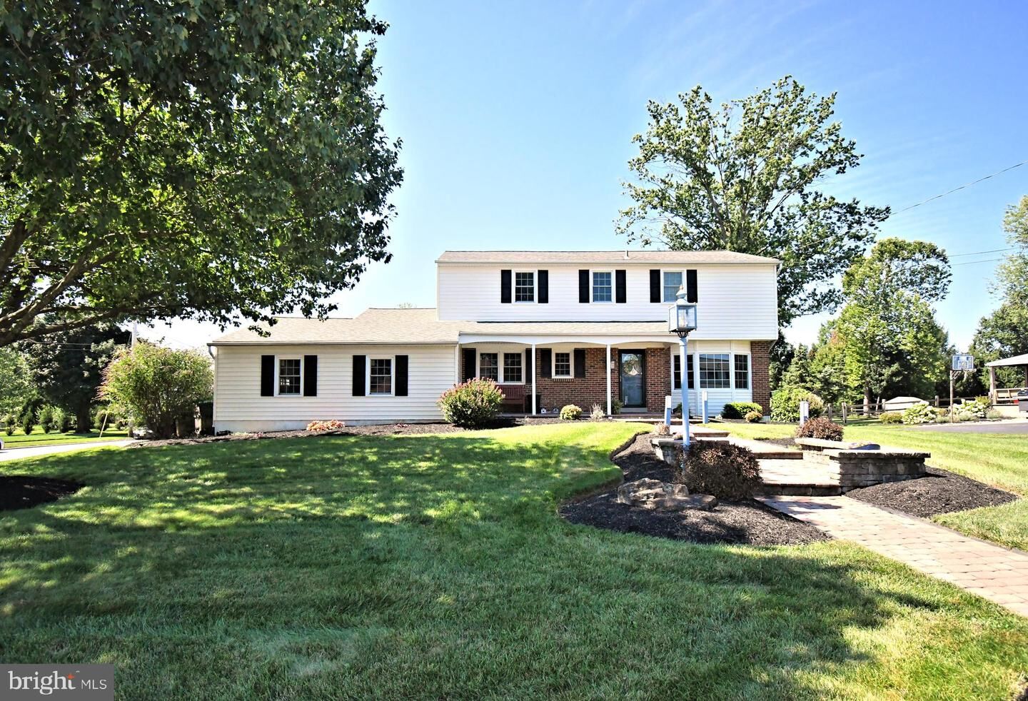 Property Photo: 735 Bell Lane PA 19002