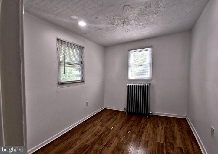 Property Photo: 807 W 7th Street PA 19013