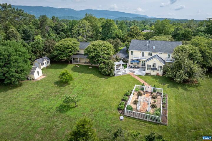 Property Photo:  267 Tanbark Dr  VA 22920 