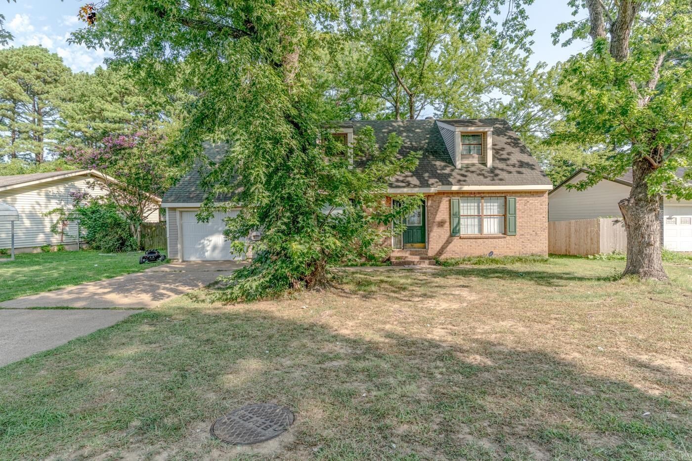 Property Photo: 2010 Cenwood Dr AR 72401