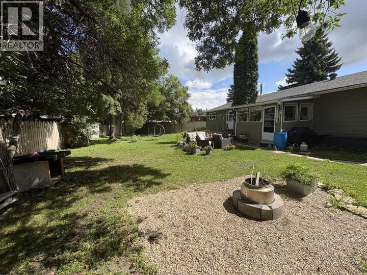 Property Photo:  3410 51A Avenue  AB T9V 1E8 
