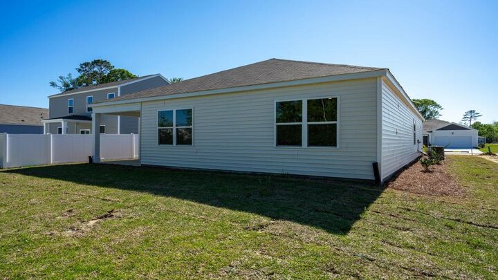 Property Photo: 1206 Silage Hill Run Dr SC 29544