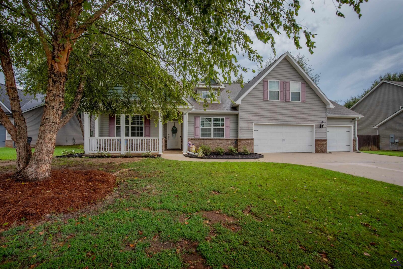 Property Photo: 212 Chrisopher Luke Circle GA 31069