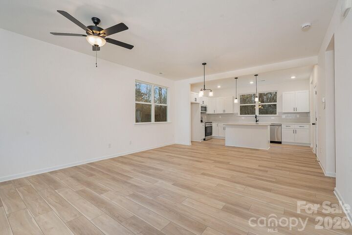 Property Photo: 2021 Bishop Madison Lane 8 NC 28216