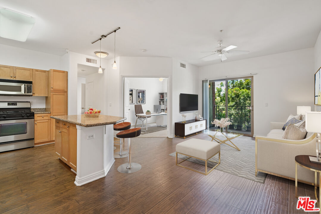 Property Photo: 100 S Alameda St, Unit 355 CA 90012