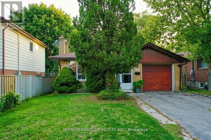 Property Photo: 362 Morrish Road Main ON M1C 1G1