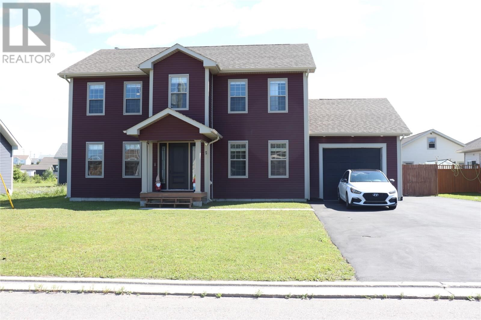 Property Photo: 5 Pieroway Drive NL A2N 0E6