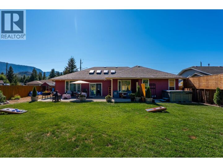 Property Photo: 559 McLean Road BC V0E 1E0