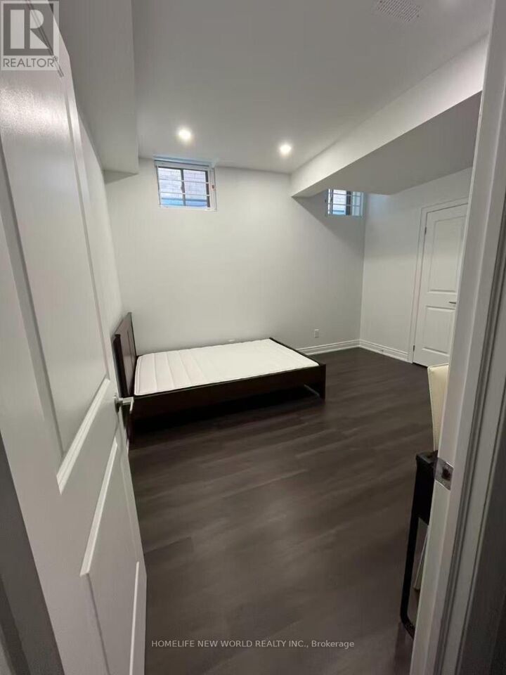 Property Photo:  12 Jack Carson Drive Bsmt  ON L6B 1R8 