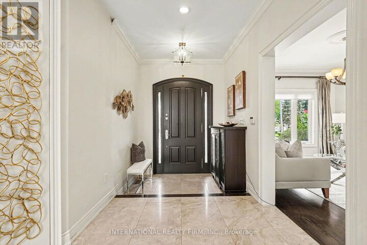 Property Photo: 5240 Elmridge Drive ON L5M 5A4
