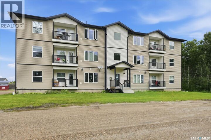 Property Photo: 1202&1212 Dauncey Drive SK S0A 3L0