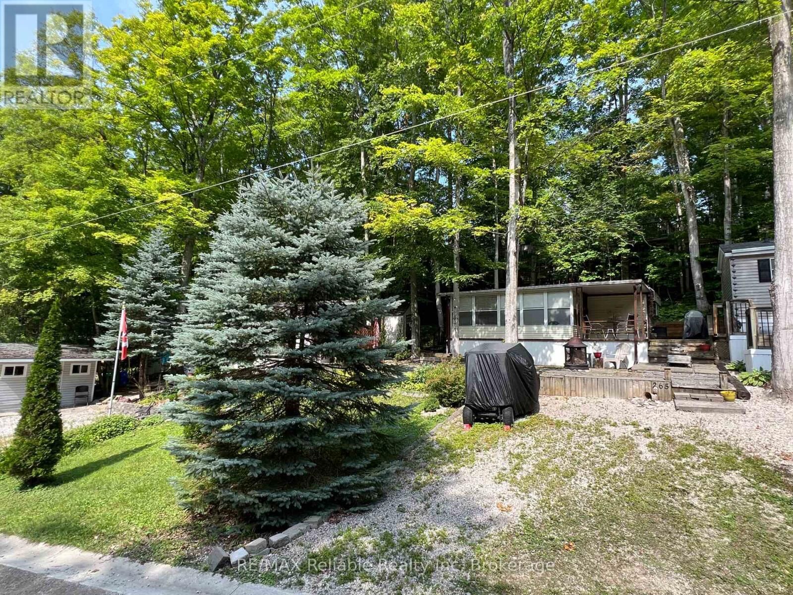 Property Photo:  76735 Wildwood Line 265  ON N0M 1G0 