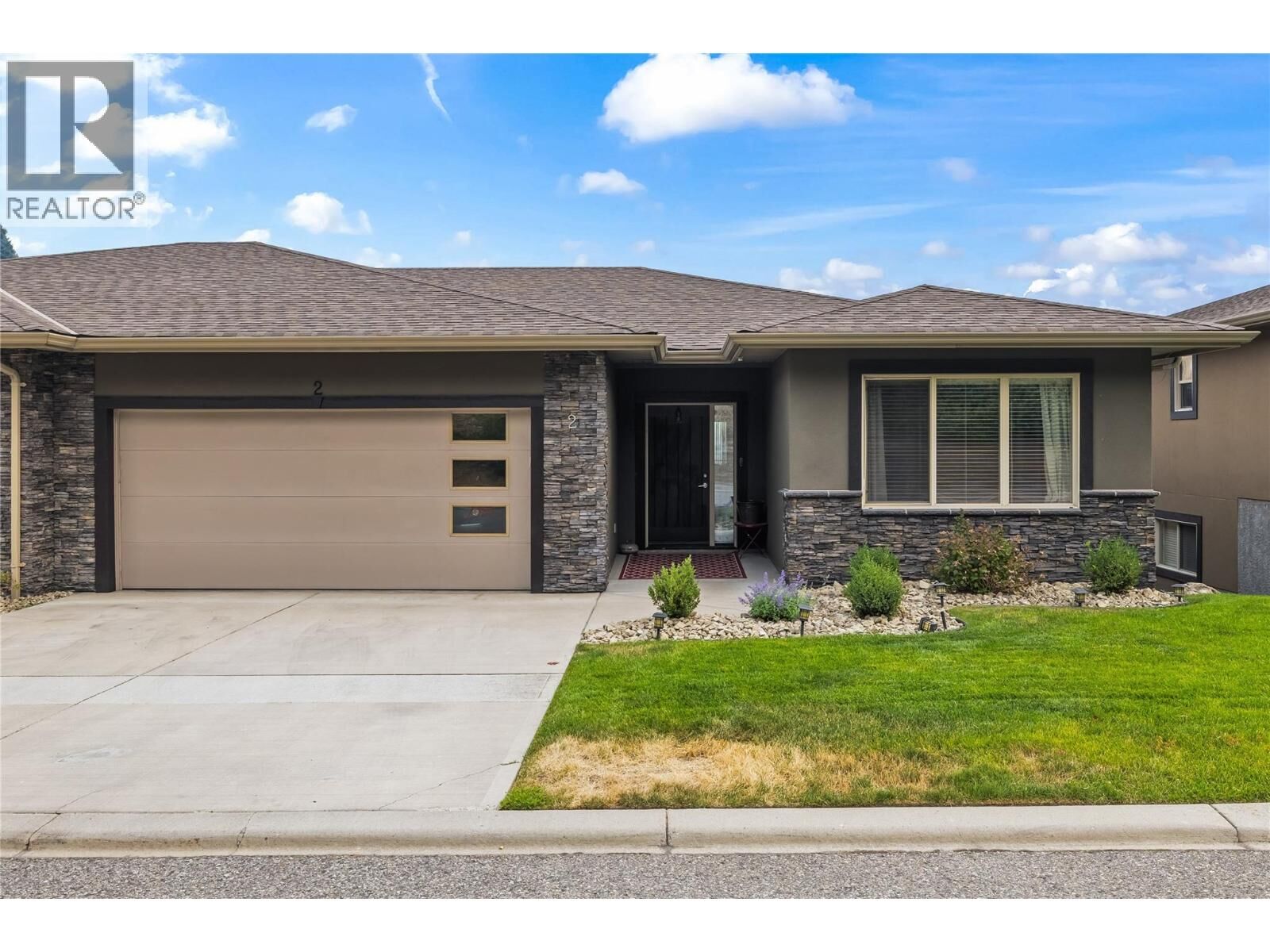 Property Photo: 2421 Glacier Court 2 BC V1V 3A6