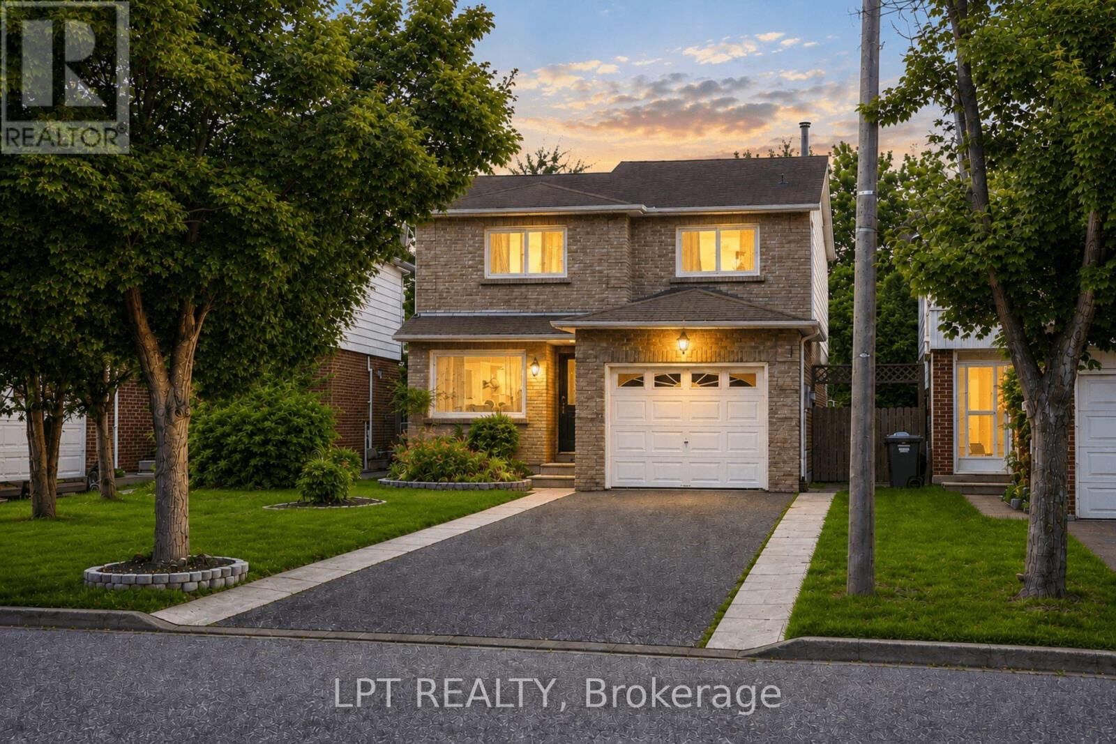 Property Photo:  38 Pickard Lane  ON L6Y 2M5 