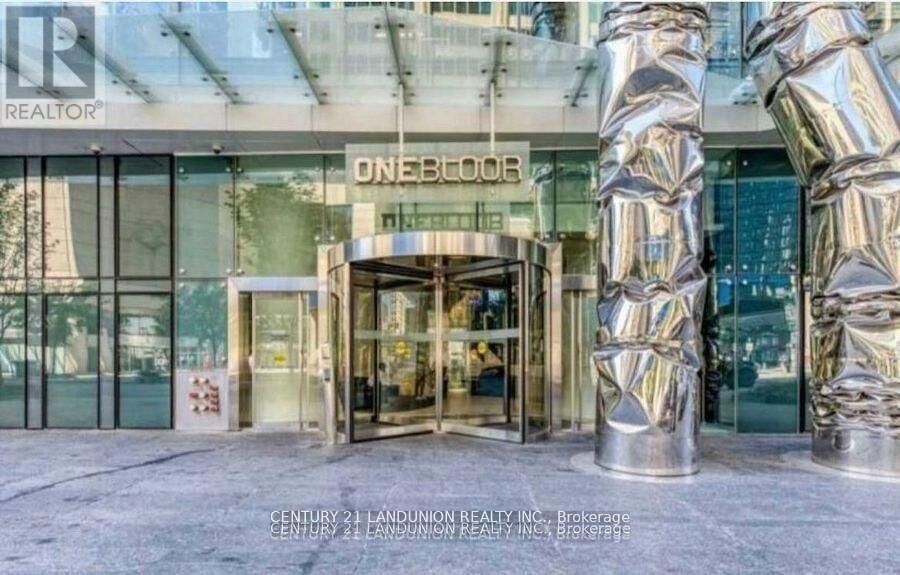 Property Photo: 1 Bloor Street East 2612 ON M4W 0A8