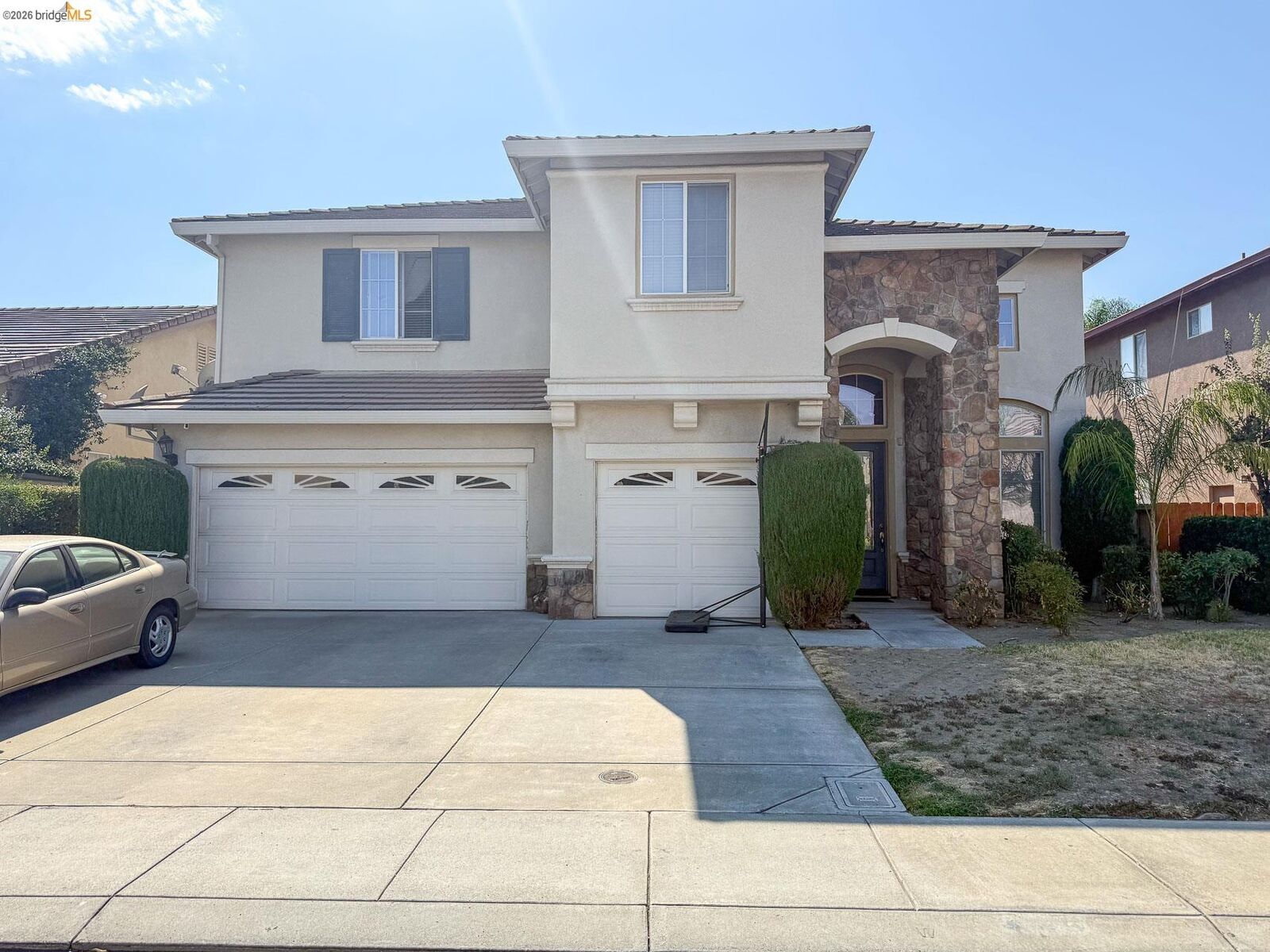 Property Photo: 4033 Hopkins Ln CA 95356