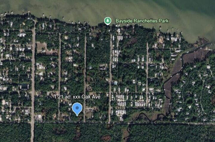 Property Photo: 1.21 Ac. Oak Avenue FL 32459