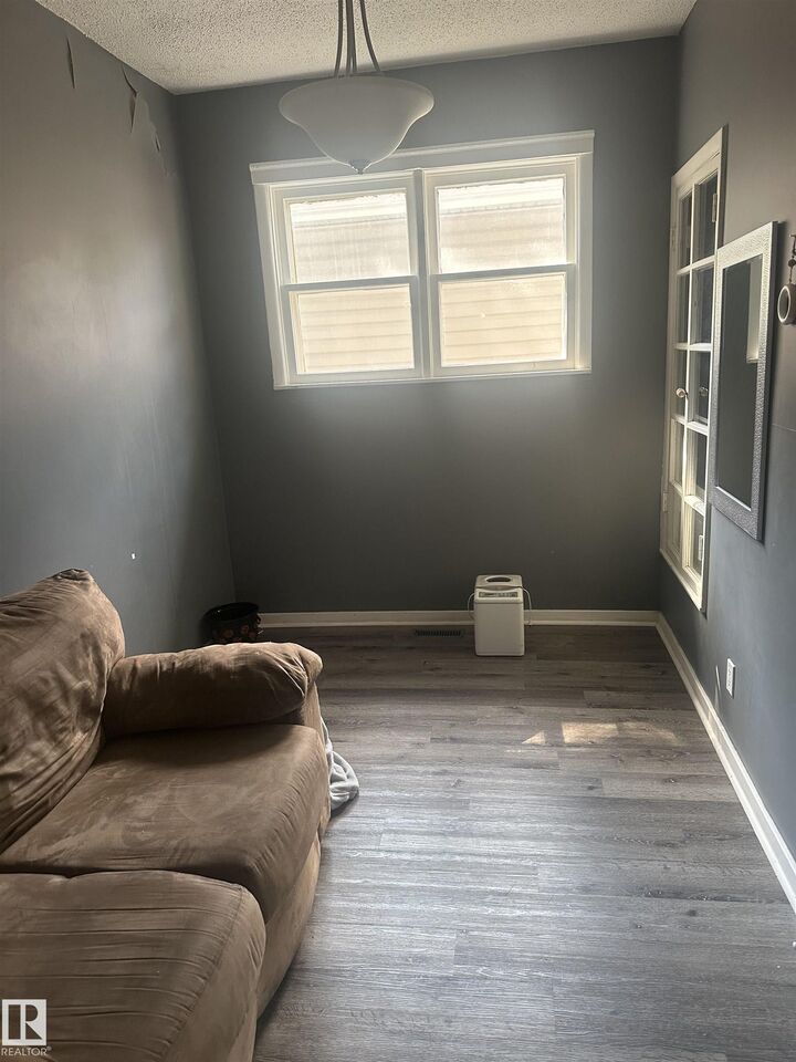 Property Photo: 11618 89 Street NW AB T5B 3V2