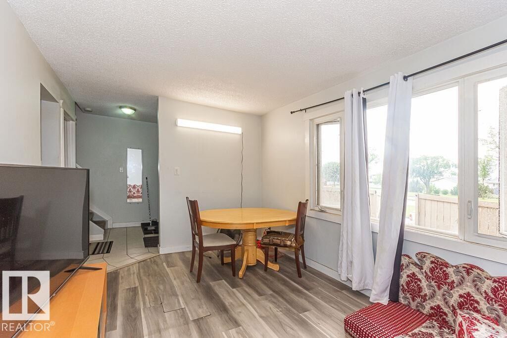 Property Photo:  14205 82 Street NW 5  AB T5E 2V7 