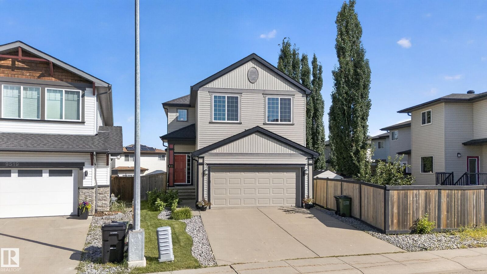 Property Photo: 9515 221 Street NW AB T5T 4A8
