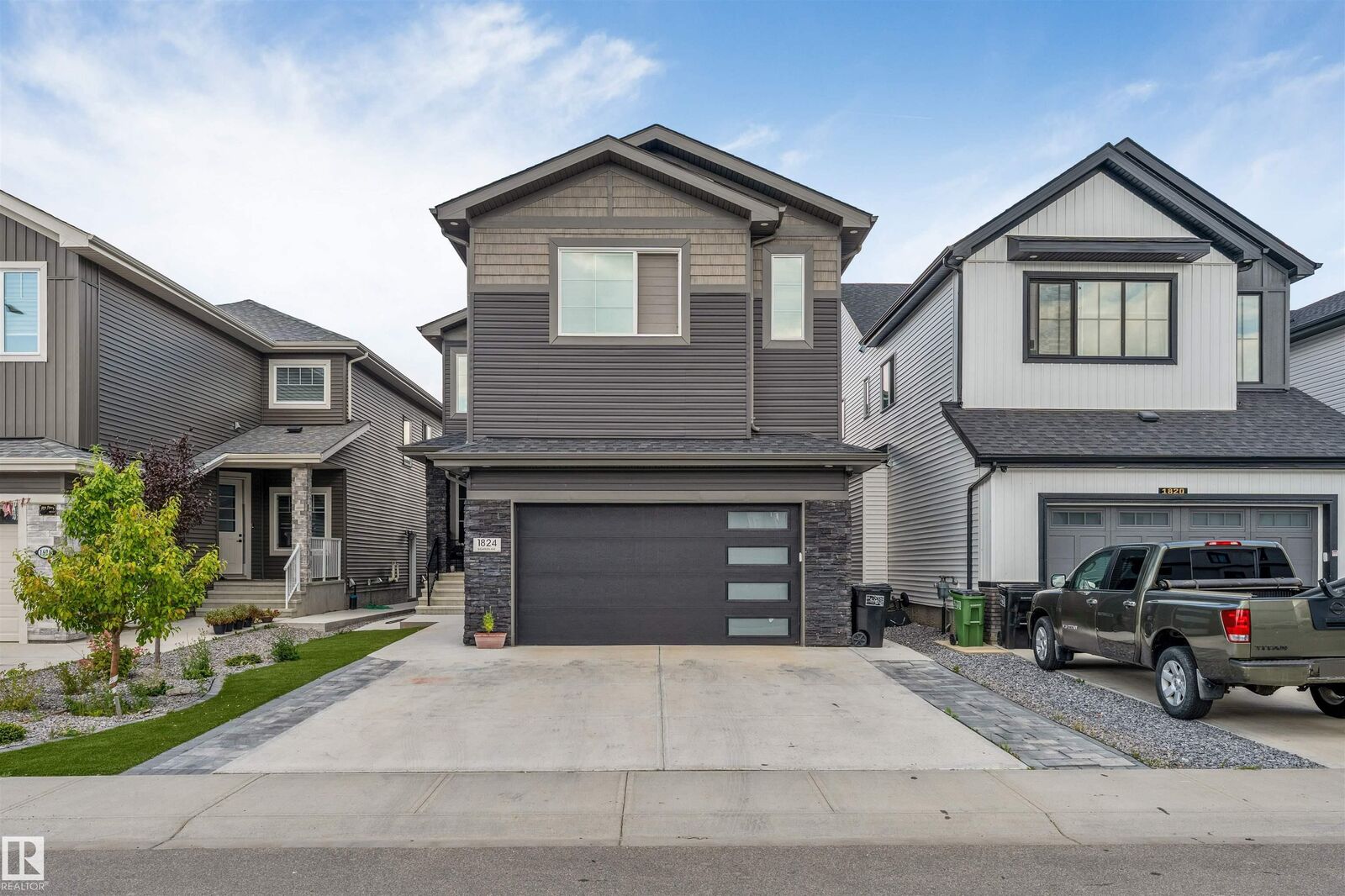 Property Photo: 1824 18 Avenue NW AB T6T 2N1