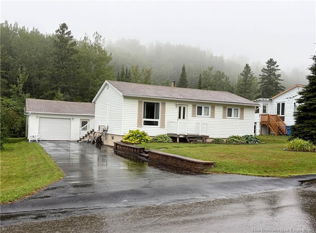 Property Photo:  344 Wellington  NB E8C 2W6 