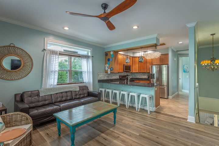 Property Photo:  703 SE 3rd St 703-D  FL 32322 