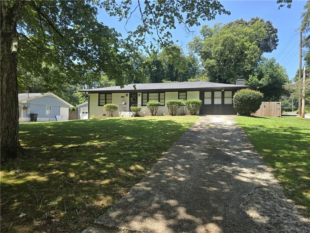 Property Photo: 3305 Flowers Drive GA 30337