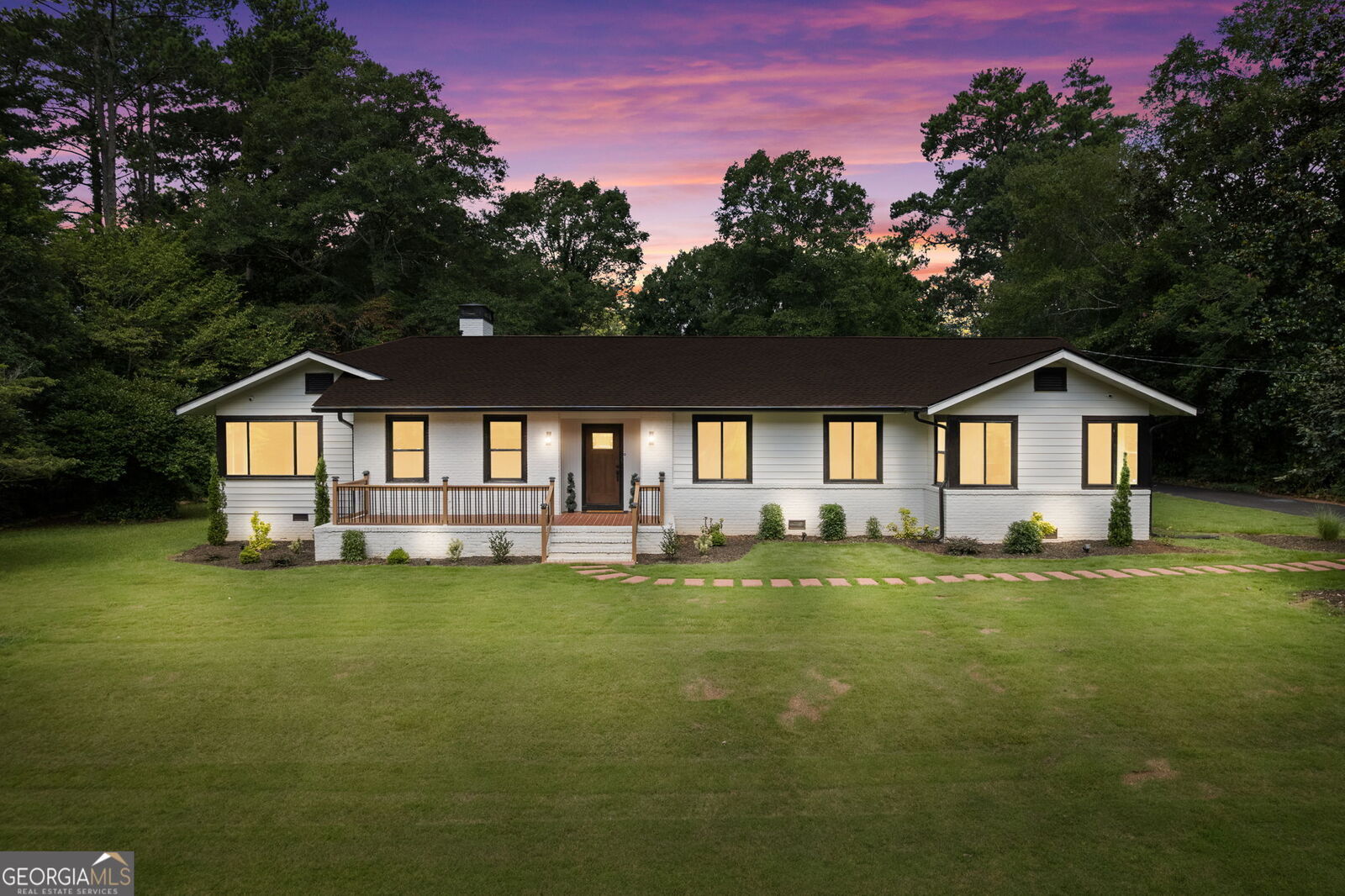 Property Photo:  1099 Pine Valley Road  GA 30224 