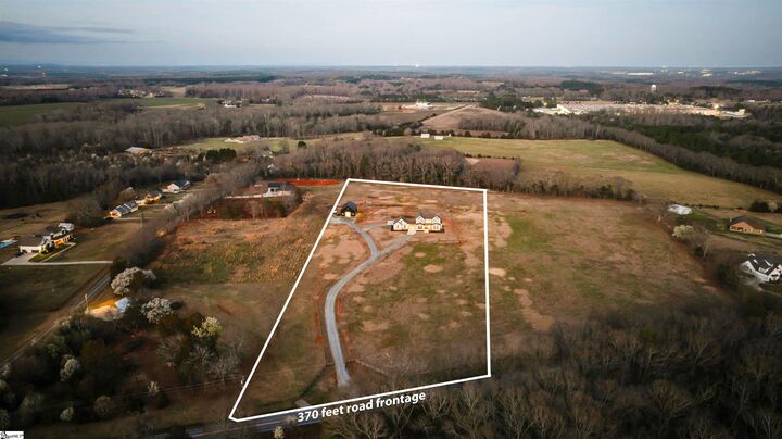 Property Photo:  2811 Lebanon Road  SC 29670 