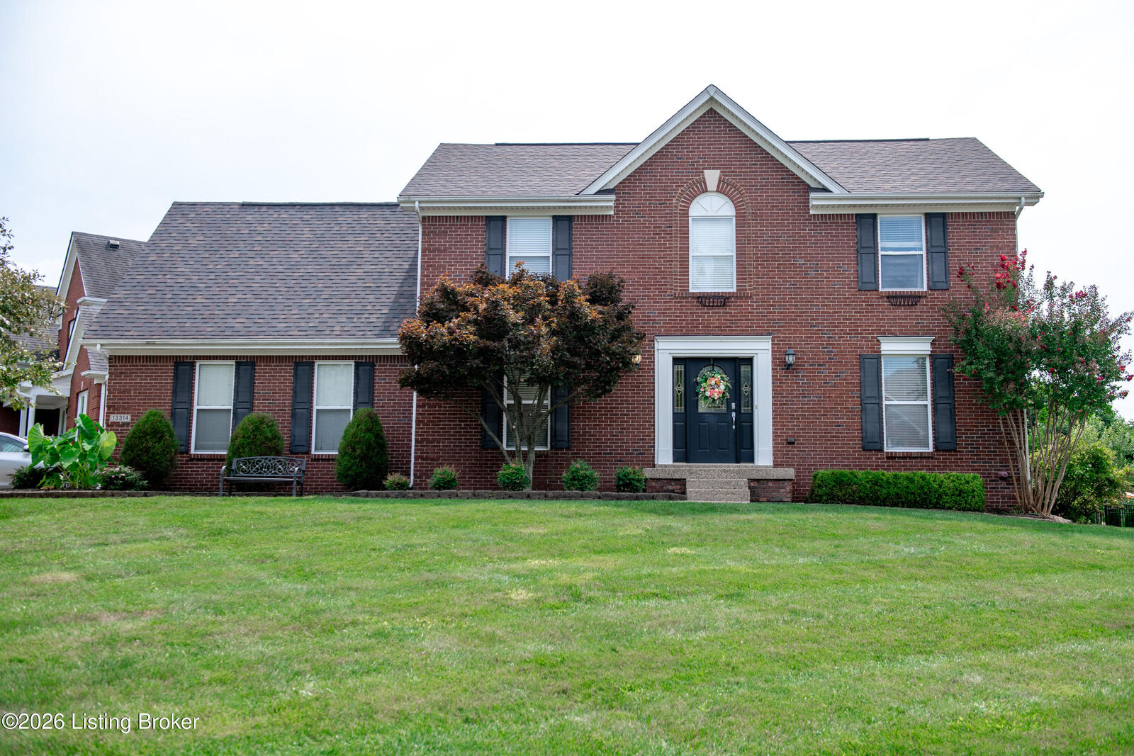 Property Photo:  13314 Oak Forest Ct  KY 40245 