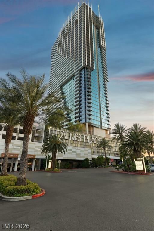 Property Photo:  4381 West Flamingo Road 3801  NV 89103 