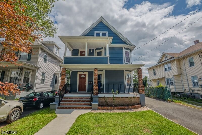 Property Photo:  1126 E 2nd St  NJ 07062 