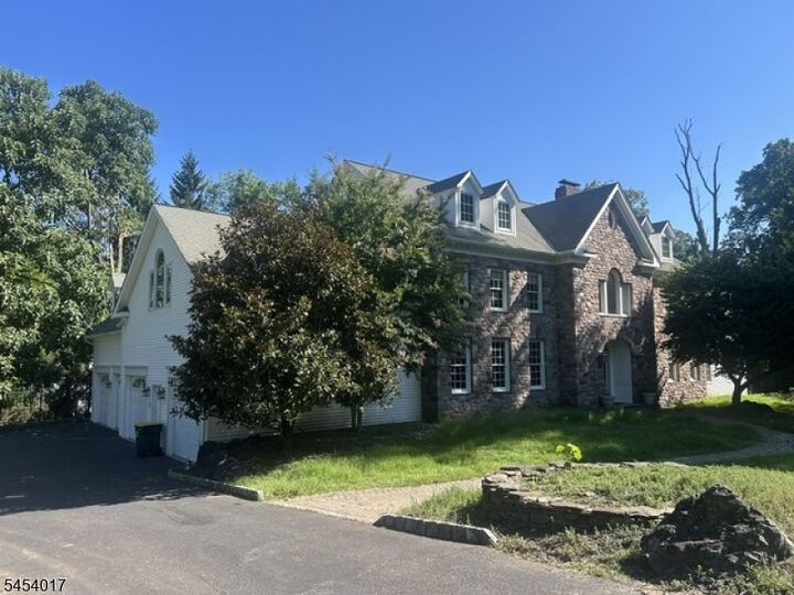 Property Photo:  568 Stangle Rd  NJ 08836 