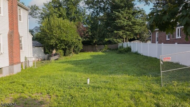 Property Photo: 272 Beechwood Ave NJ 07083