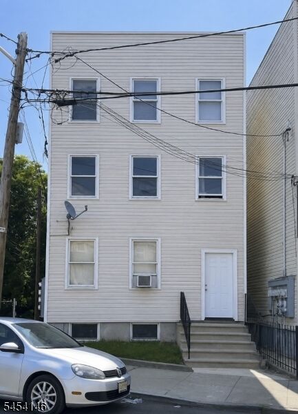 Property Photo:  23 Highland St 3  NJ 07524 