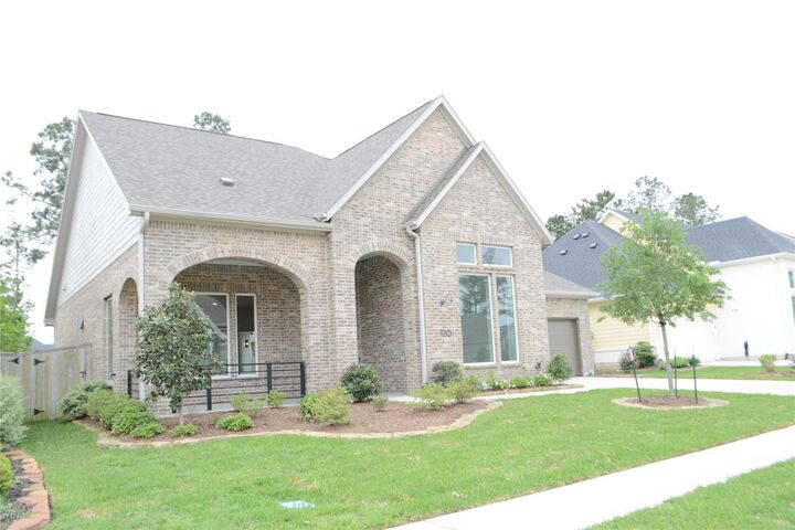 Property Photo: 120 Dandelion Way TX 77316