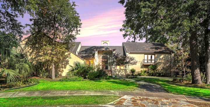 Property Photo:  4 Del Oro Court  TX 77521 